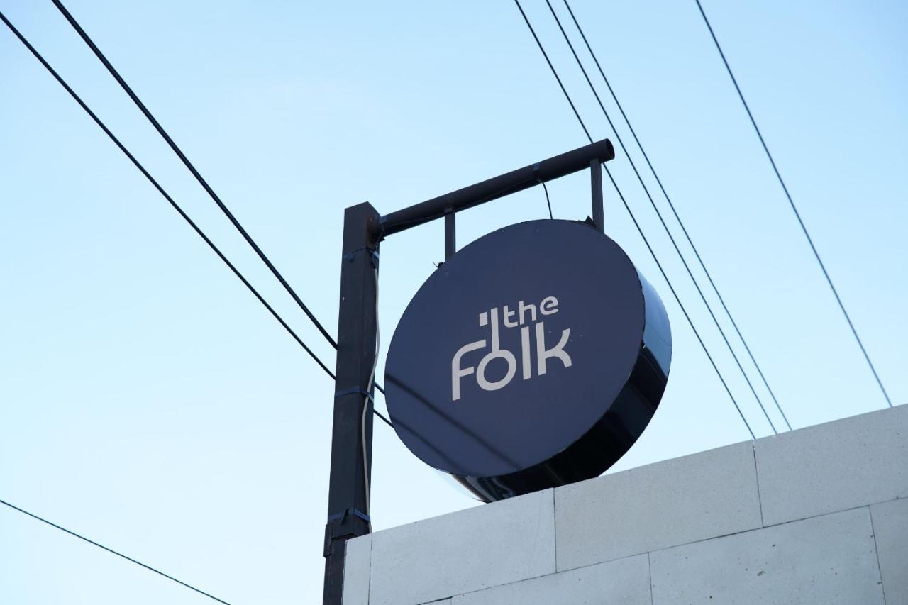 The Folk Hotel Kejayan Kültér fotó